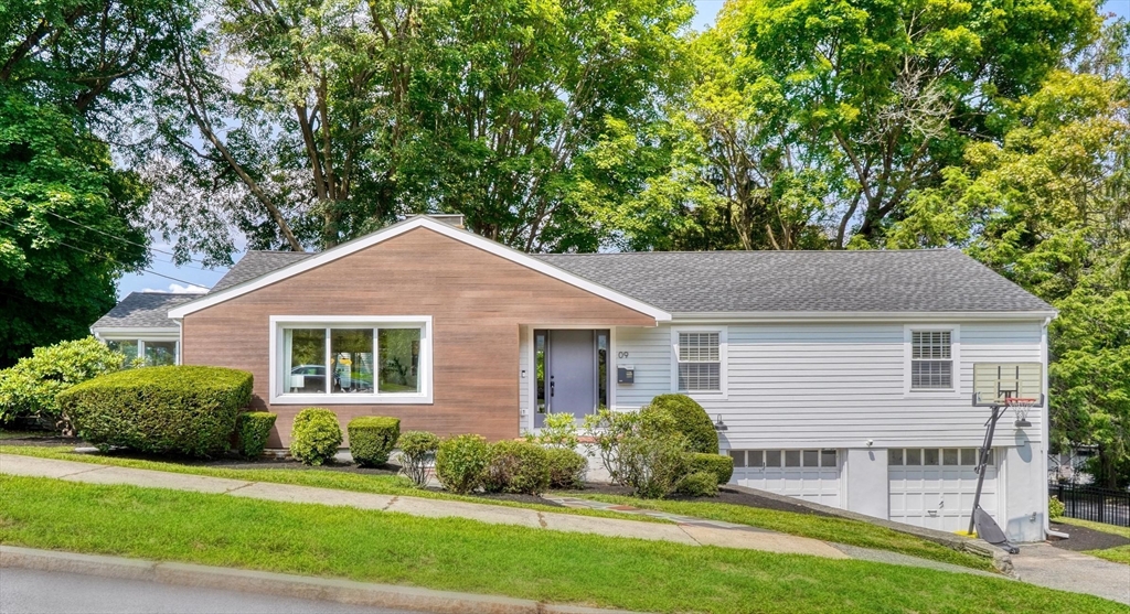 9 Blossom Hill Rd