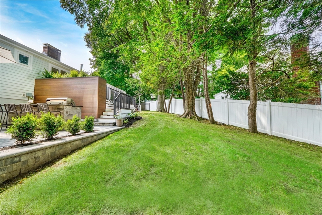 9 Blossom Hill Rd
