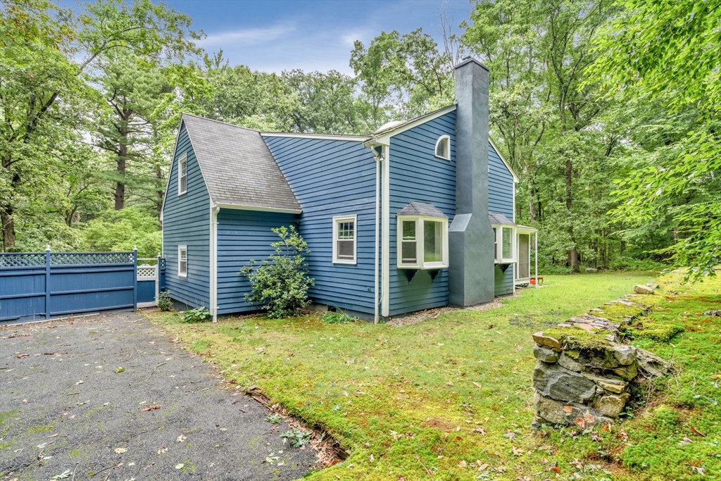 821 Boston Post Rd