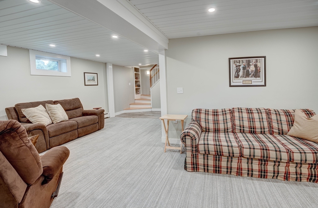 13 Spencer Rd