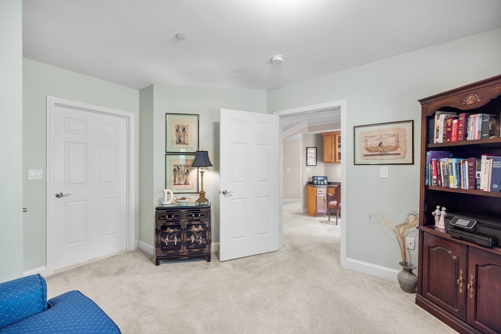 490 Main St # 215