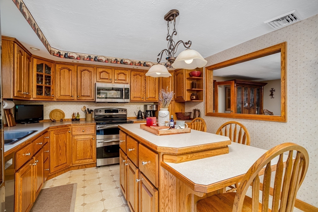 24 Colony Rd