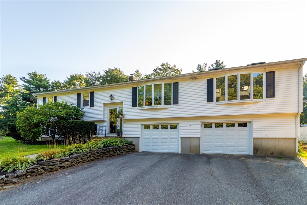 24 Colony Rd