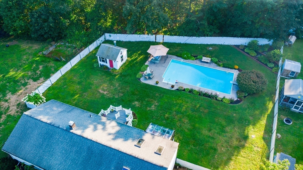 24 Colony Rd