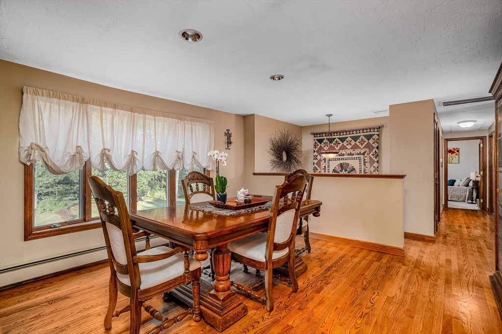 24 Colony Rd