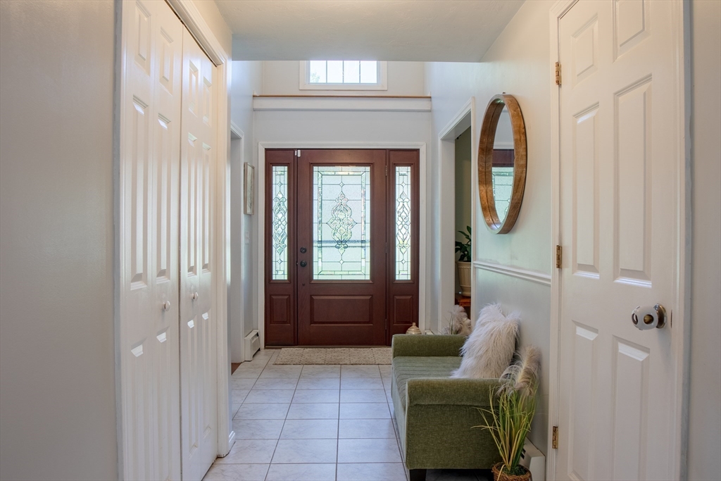 519 Johnny Appleseed Ln