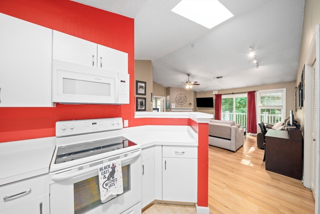 108 Bradford Commons Ln # 108