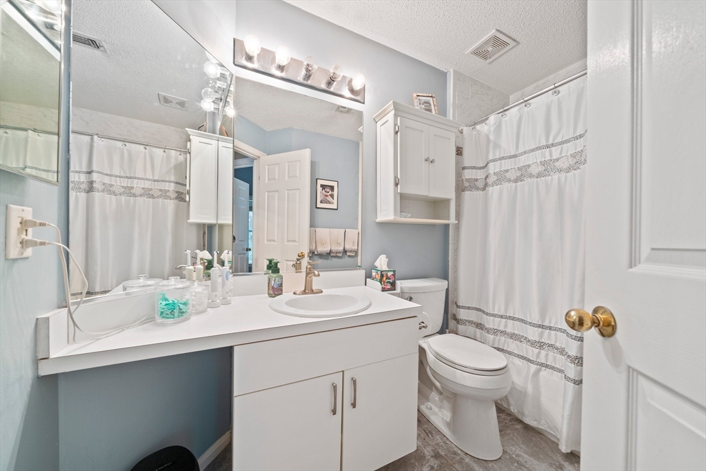 108 Bradford Commons Ln # 108