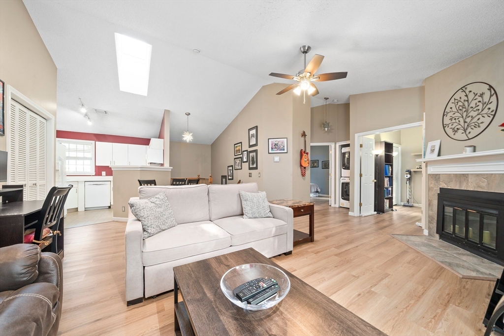 108 Bradford Commons Ln # 108