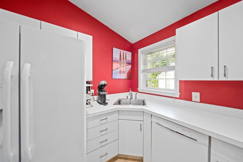 108 Bradford Commons Ln # 108