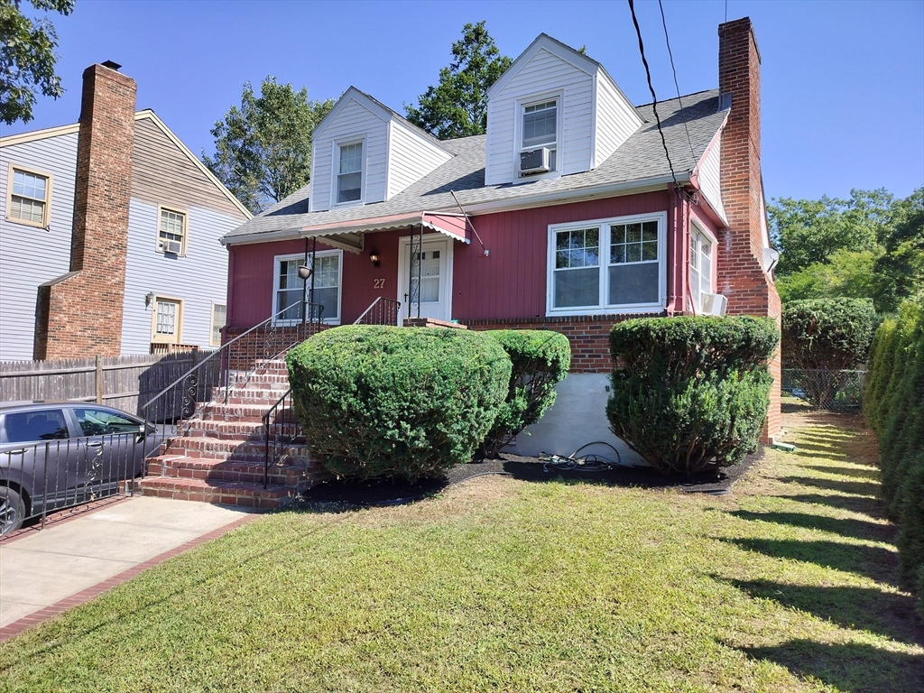 27 Lakeshore Dr