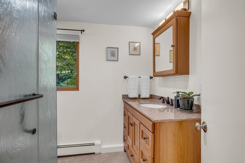 293 Taylor Rd