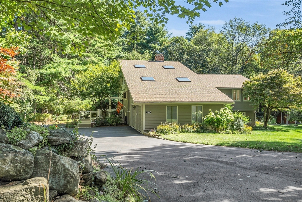 293 Taylor Rd