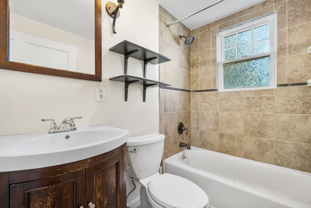 68 Pleasant View Ave