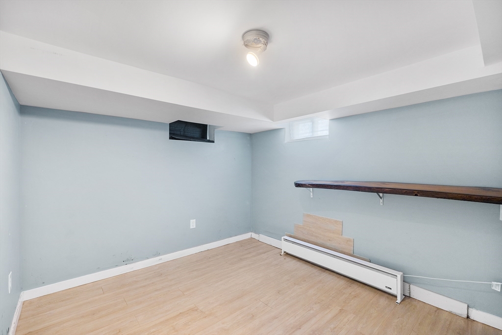 68 Pleasant View Ave