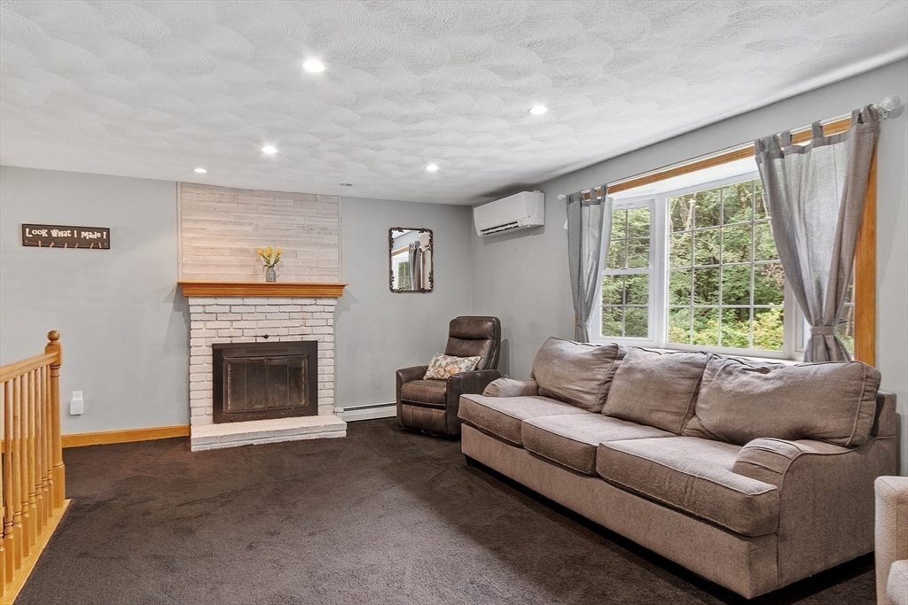 93 Shawsheen Road