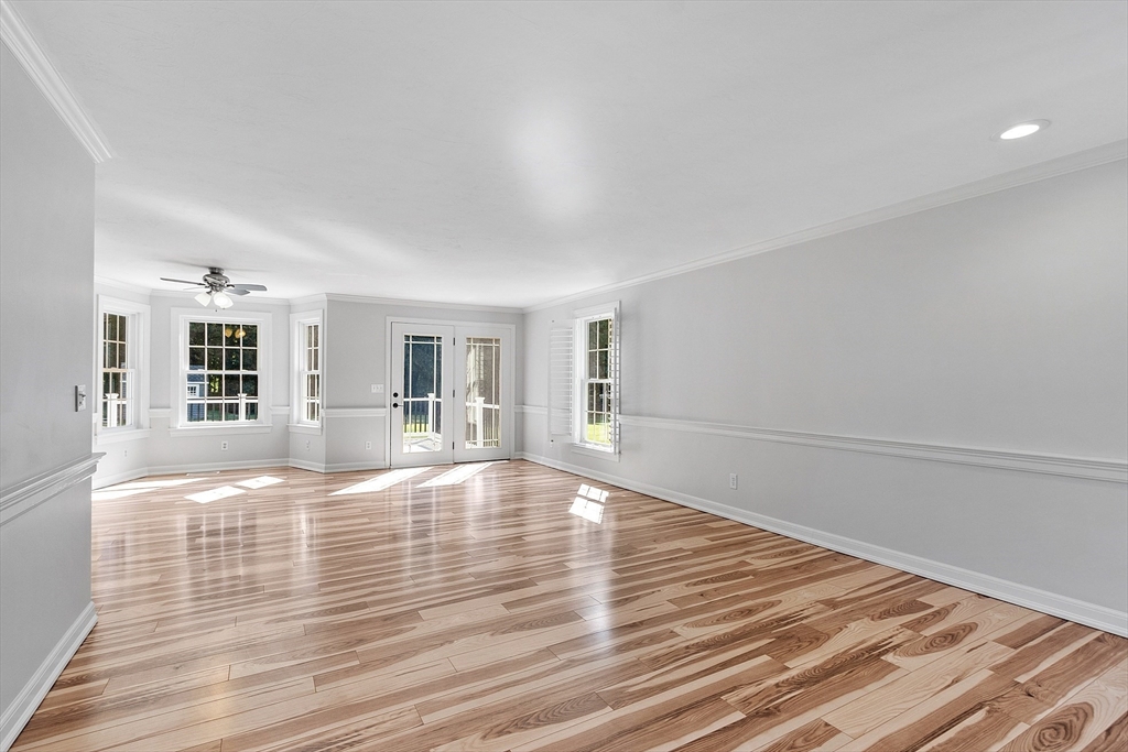 18 Sycamore Rd