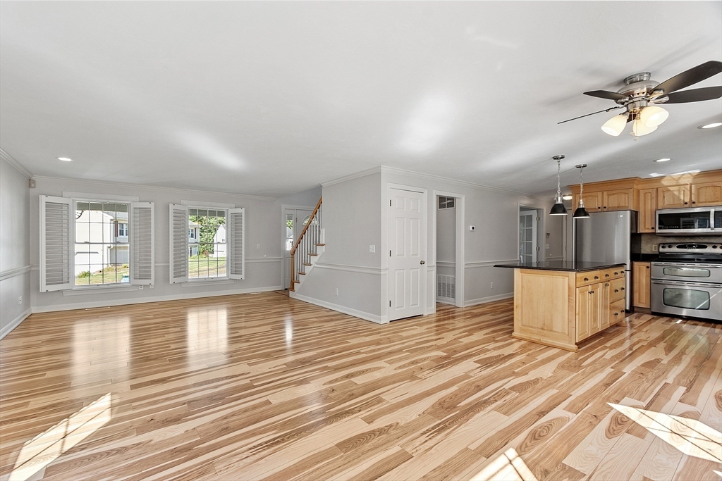 18 Sycamore Rd