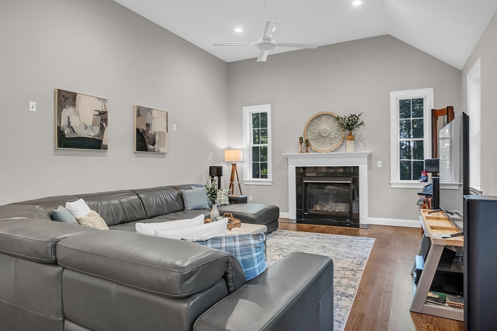26 Nashoba Trail