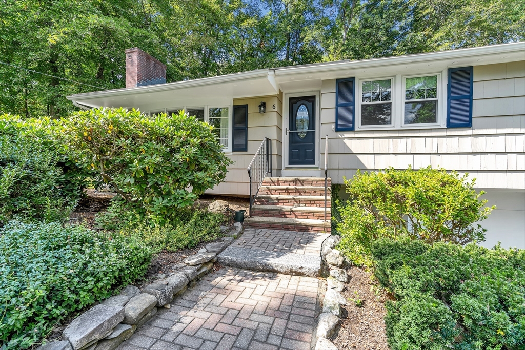 6 Brucewood Road