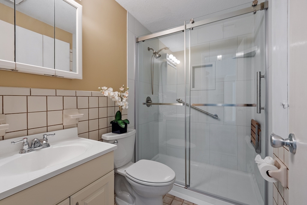 36 Leonard Rd # 36