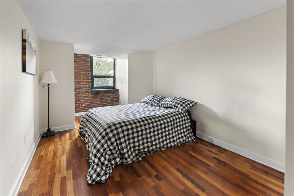 42 8th St # 4310