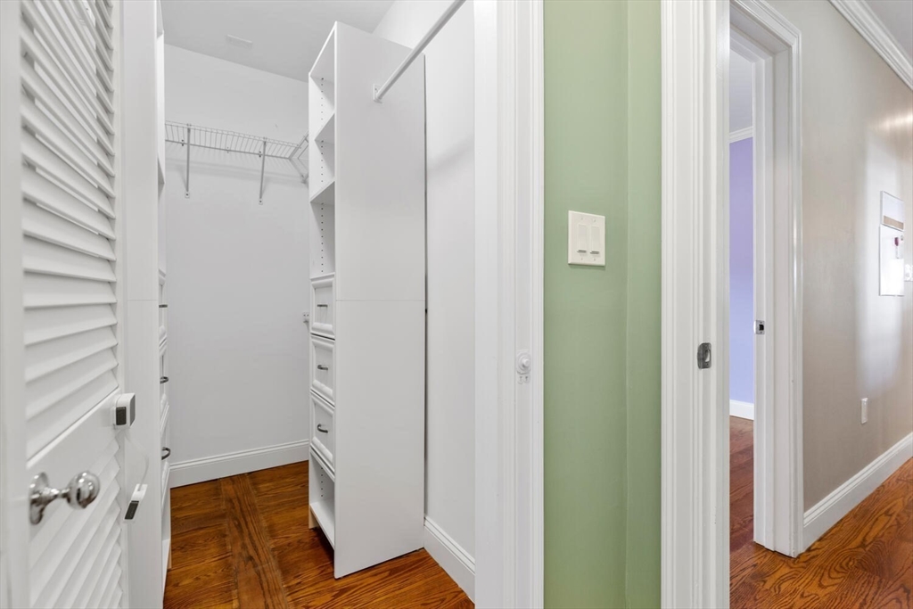 58-60 Thorndike St # 1