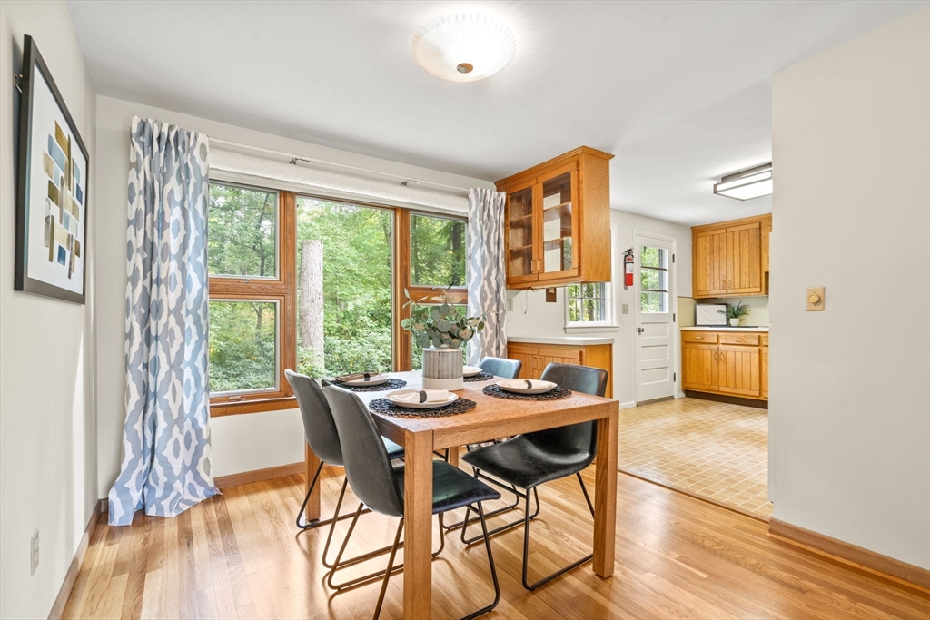 73 Hickory Rd