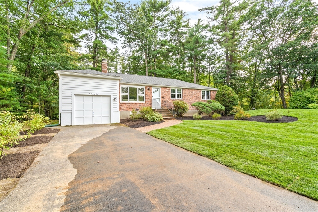 73 Hickory Rd