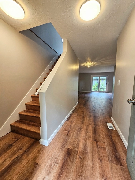 159 Elm St # 1