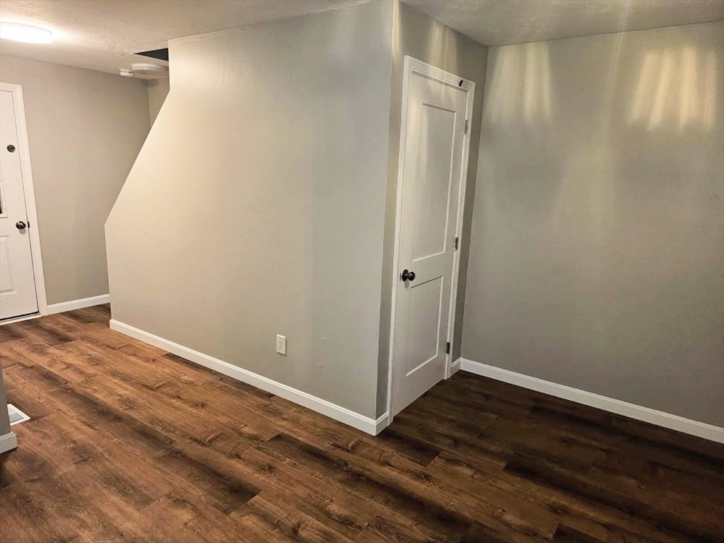 159 Elm St # 1