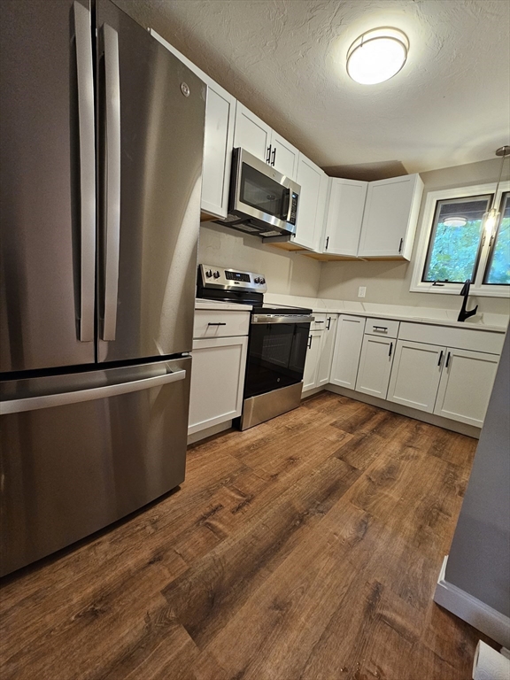 159 Elm St # 1