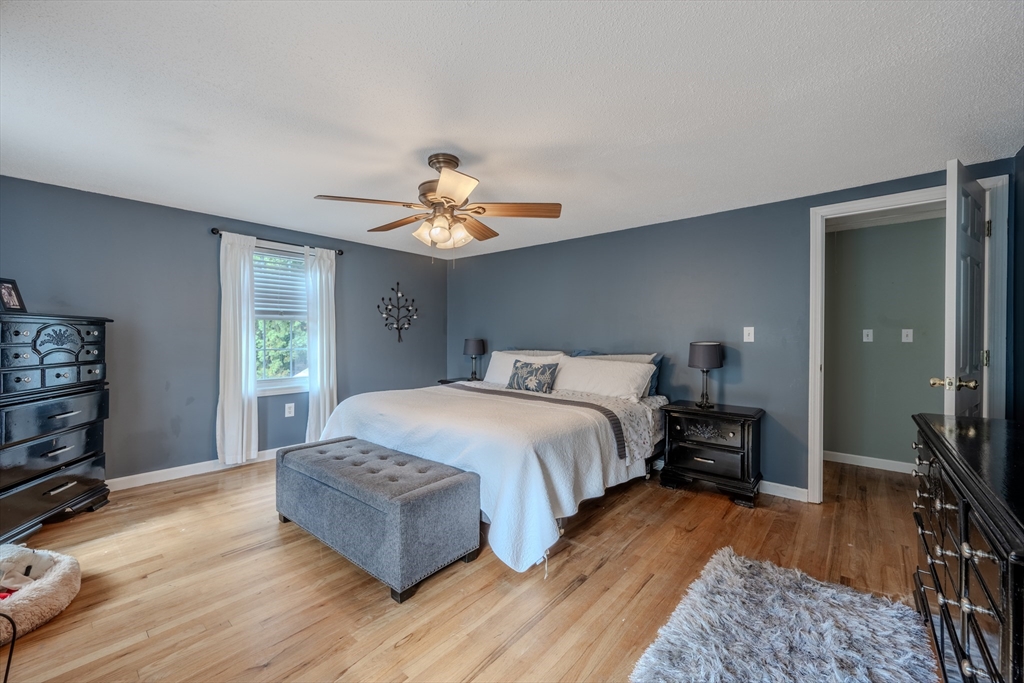 42 Turner Ave