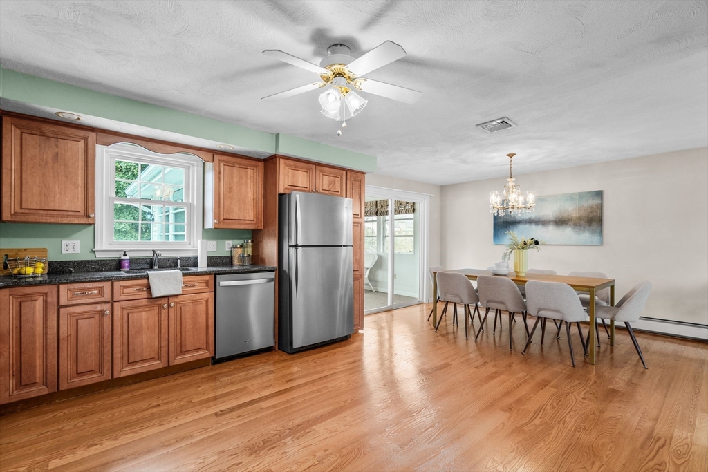5 Brae Cir