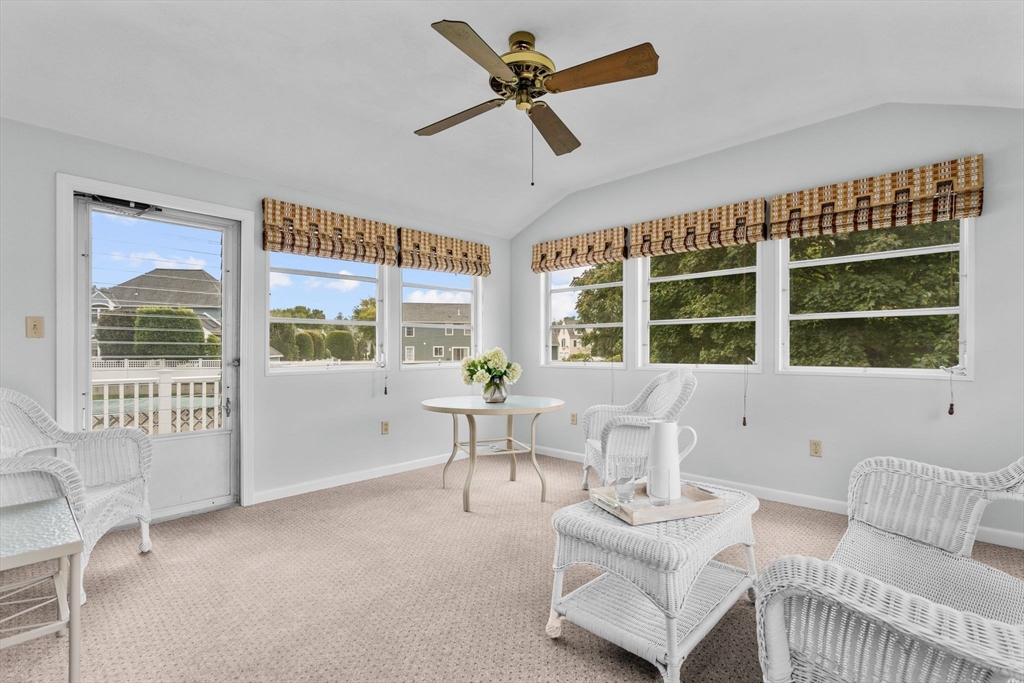 5 Brae Cir