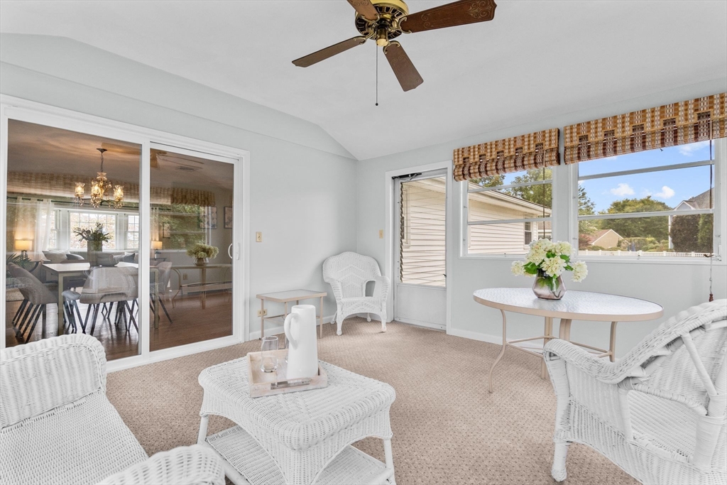 5 Brae Cir
