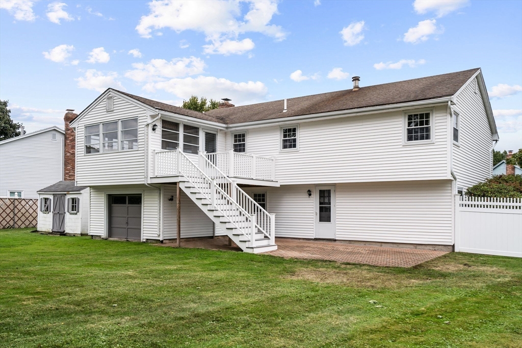 5 Brae Cir