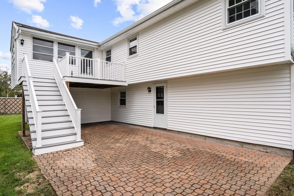 5 Brae Cir
