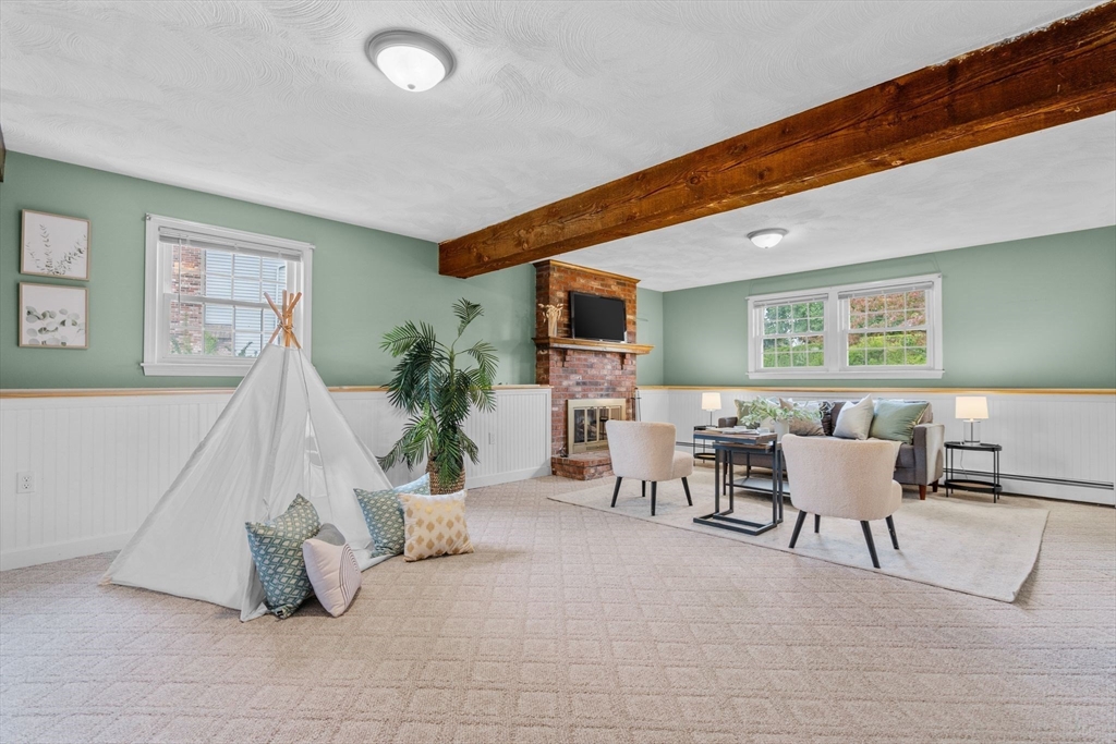 5 Brae Cir