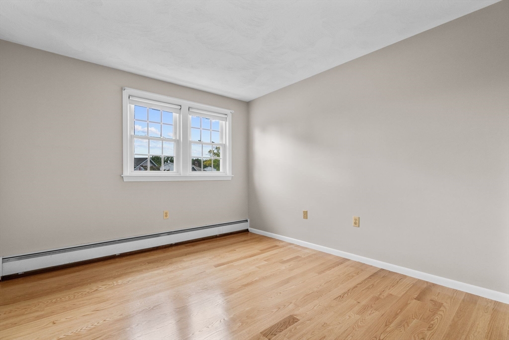 5 Brae Cir