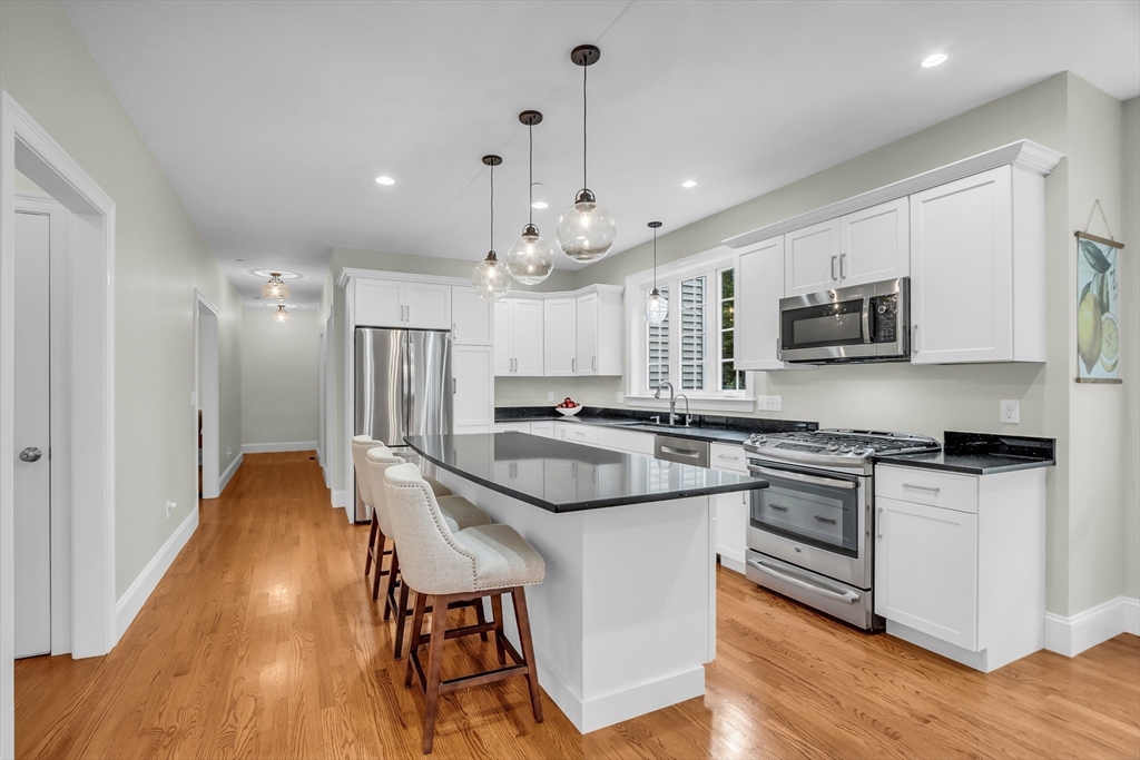 56 Houghton Farm Ln