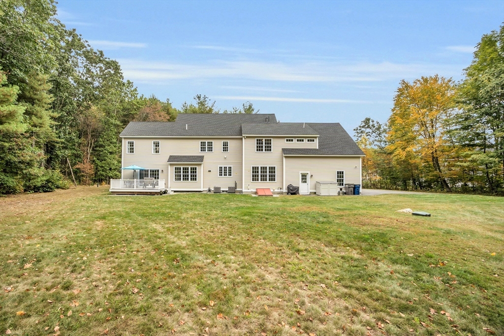56 Houghton Farm Ln