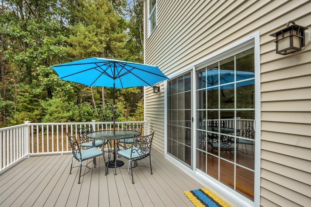 56 Houghton Farm Ln