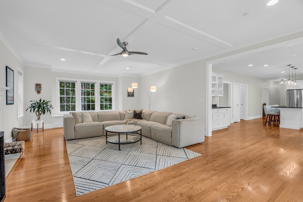 56 Houghton Farm Ln