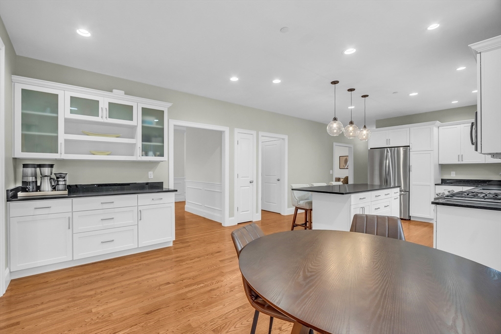 56 Houghton Farm Ln