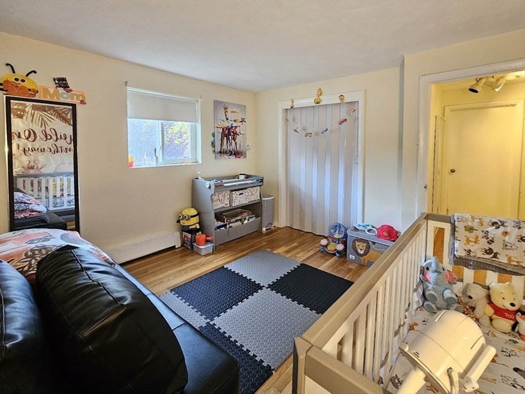 14 Byron Rd # 4