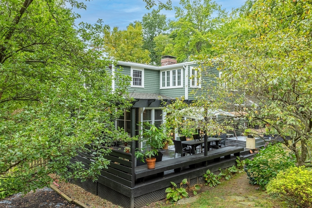 43 West Bare Hill Rd