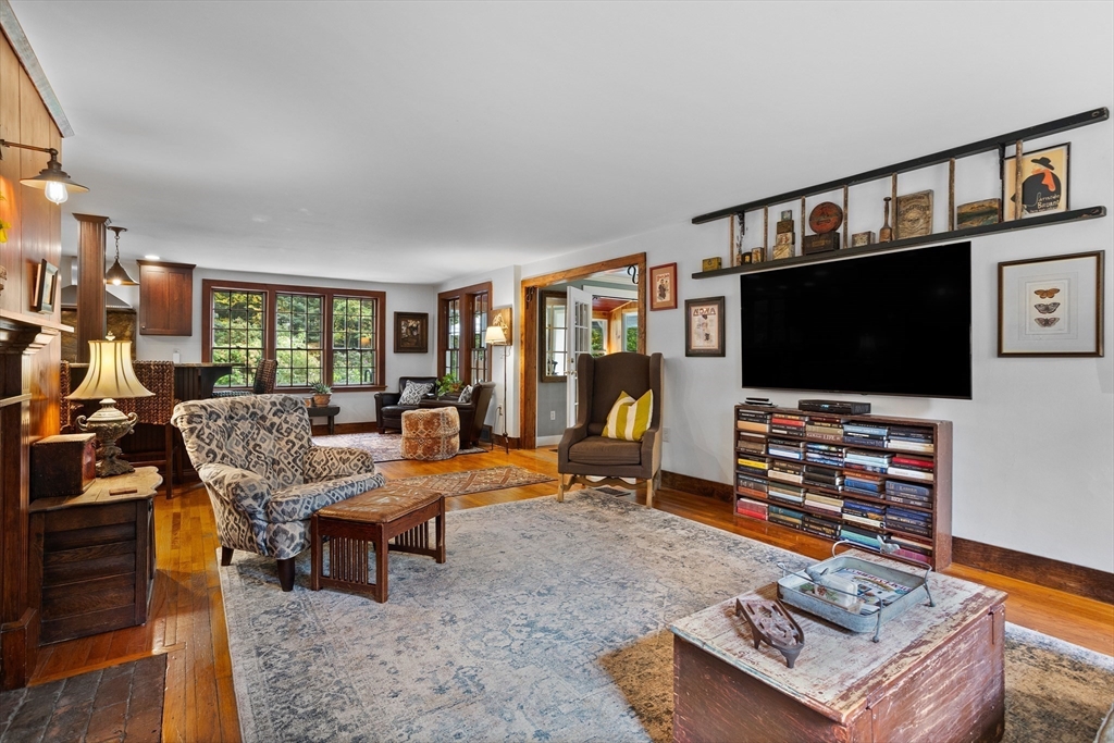43 West Bare Hill Rd