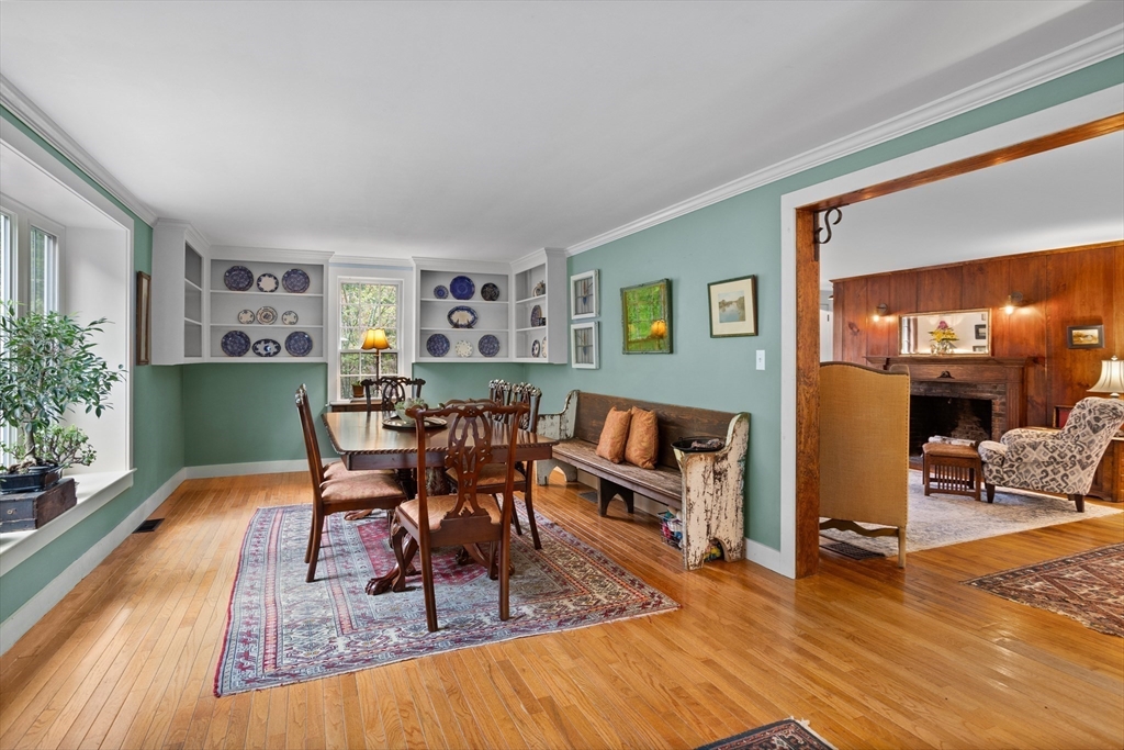 43 West Bare Hill Rd