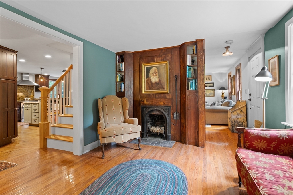 43 West Bare Hill Rd